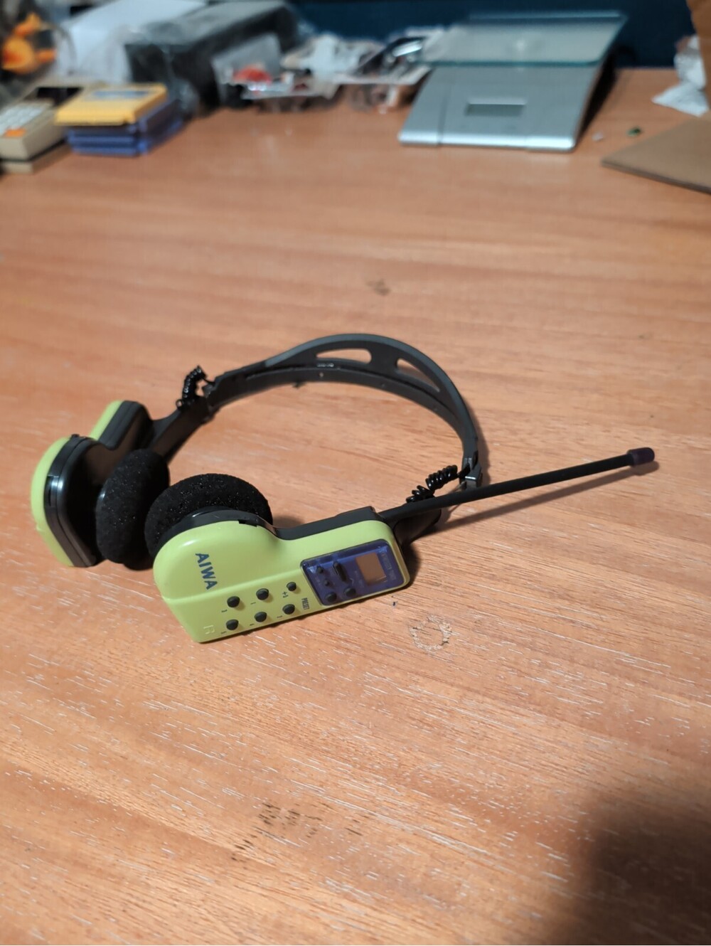 Very rare Aiwa AM headphone radio model HR-RS60 Green And Purple